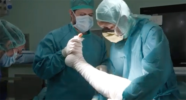 cirugia protesis de rodilla en traumaunit